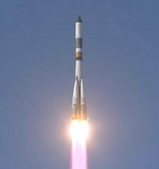 An unmanned Russian Progress supply ship blasts off from the Baikonur Cosmodrome in Kazakhtan today. Contact was lost five minutes and 20 seconds after liftoff. (Credit: Roscosmos TV)